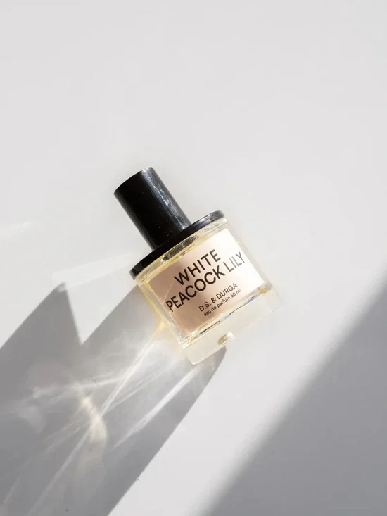 RARE White Peacock Lily by D.S. & Durga 50ml like new, discontinued - Picture 12 of 15